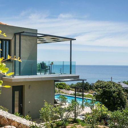 Villa Blue Sea Spathíon 外观 照片