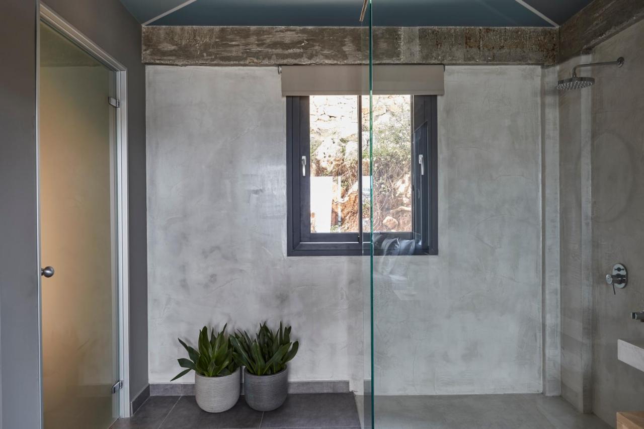 Villa Blue Sea Spathíon 外观 照片